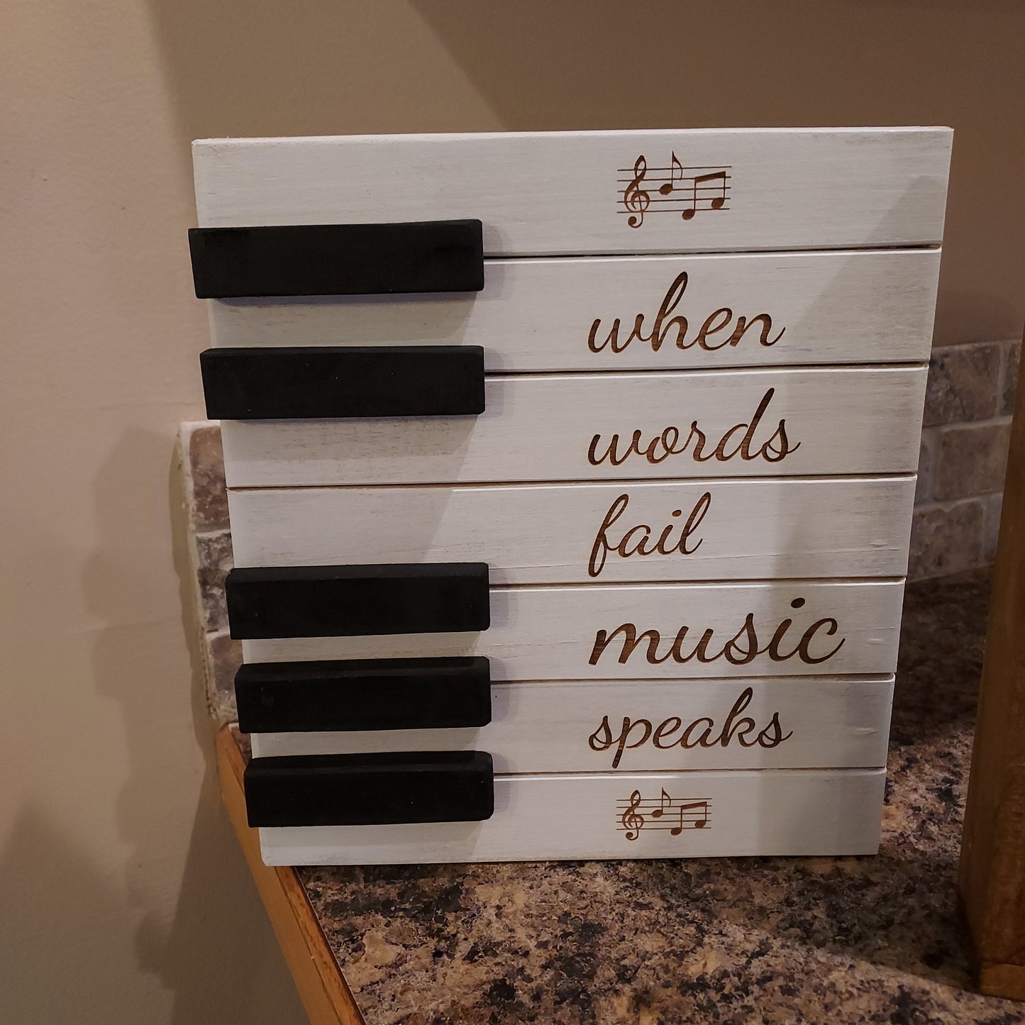 Music Speaks home decor